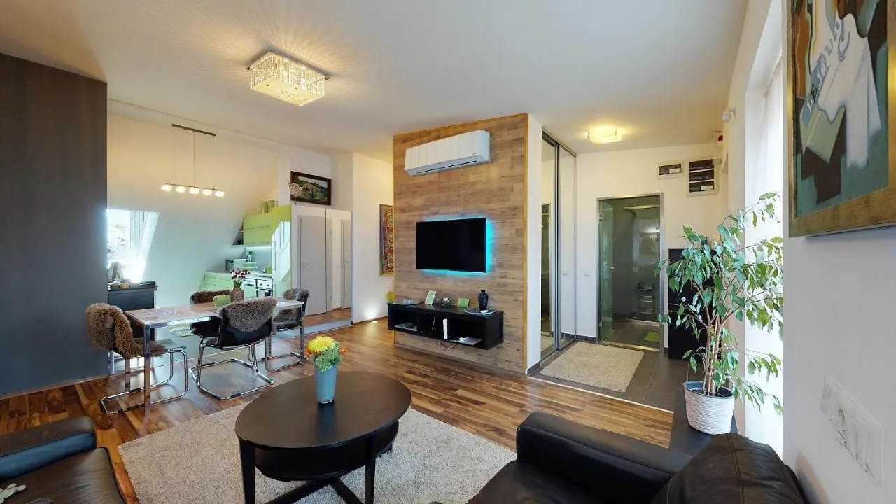 Central Home Budapest Apartment