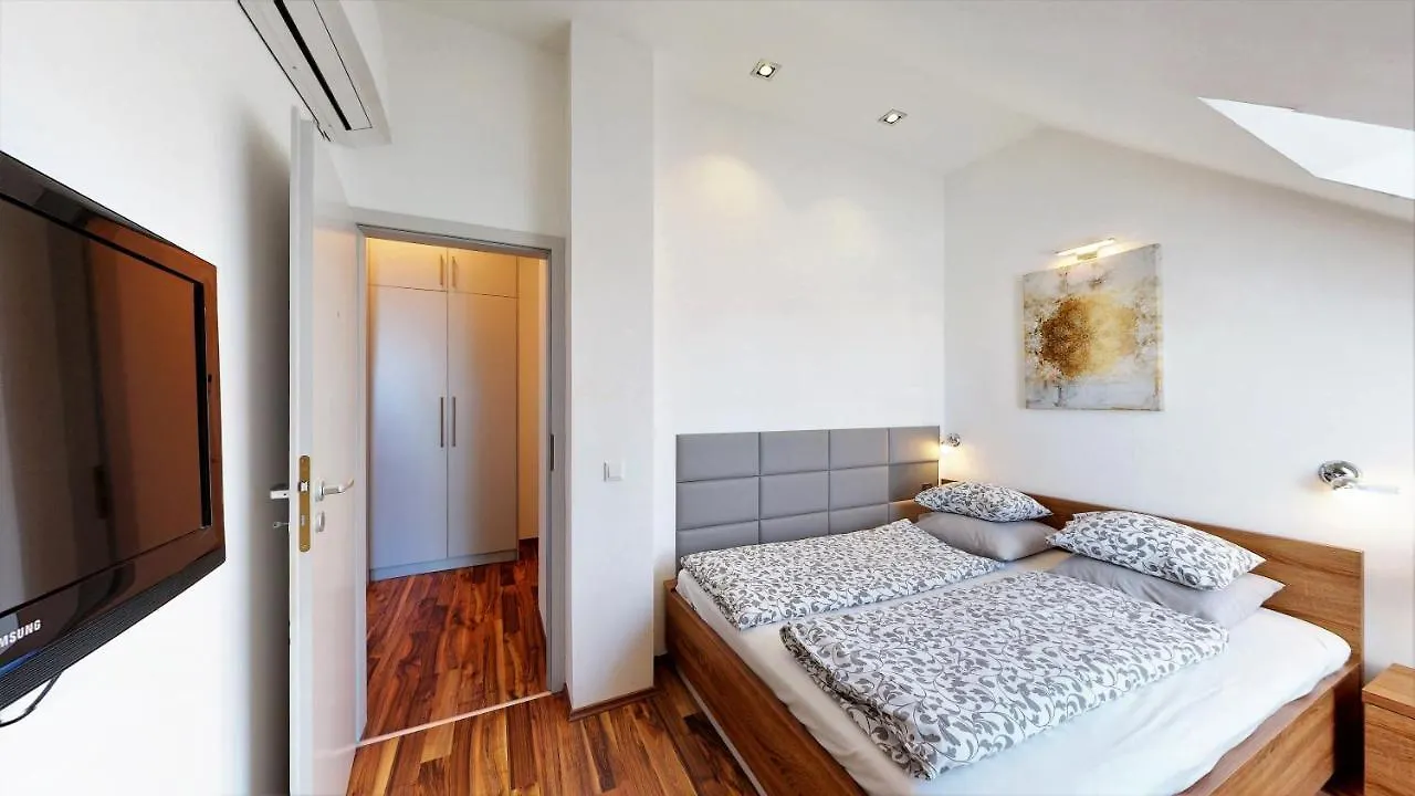 Central Home Будапешт Апартаменты